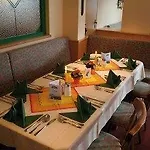فندق Styrolerhof 3*