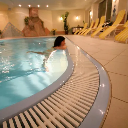 Styrolerhof 3*