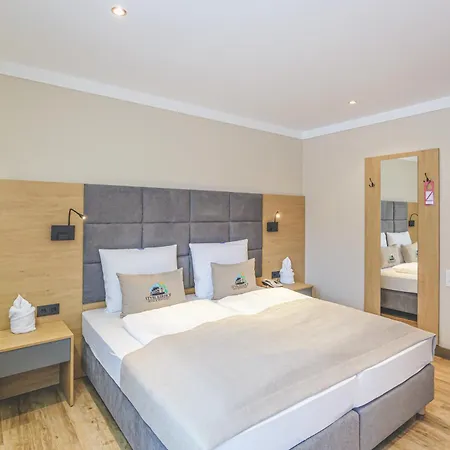 Styrolerhof 3*