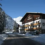 Styrolerhof 3*
