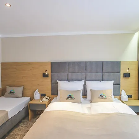 Styrolerhof 3*