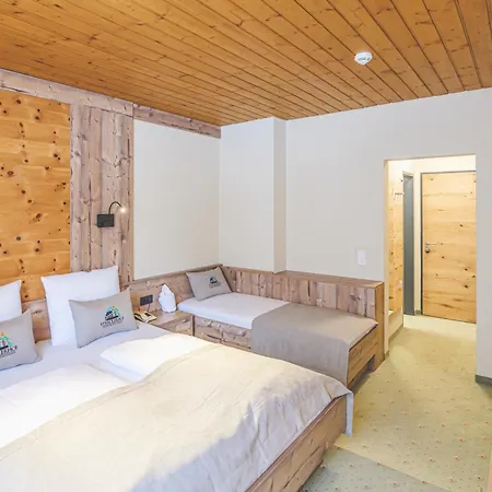 Hotel Styrolerhof 3*